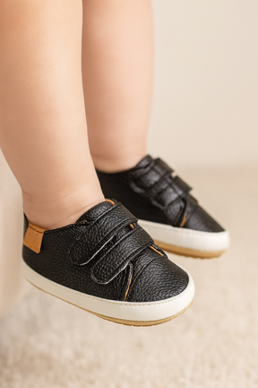 Tênis Infantil com Velcro - Confortável, Leve e Fácil de Calçar