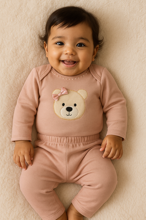 Kit 3 Peças Roupas de Bebê Feminino com Estampa de Ursinha - Conforto e Estilo