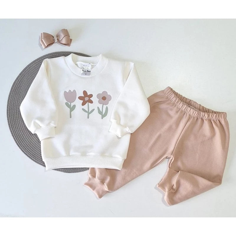 Conjunto Moletom Infantil Feminino Peluciado – Quentinho e Estiloso para Bebê de 2 a 18 Meses